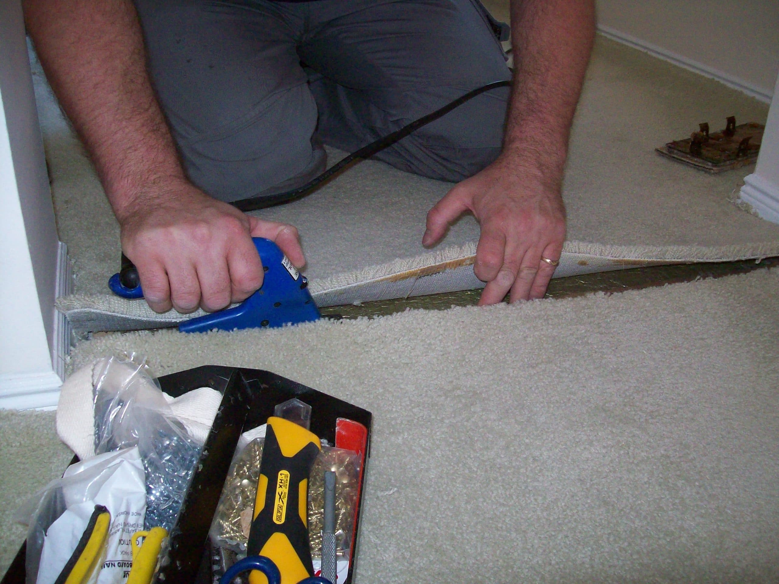 Carpet Binding Tape - Fix Frays with Smoke Carpet Edging