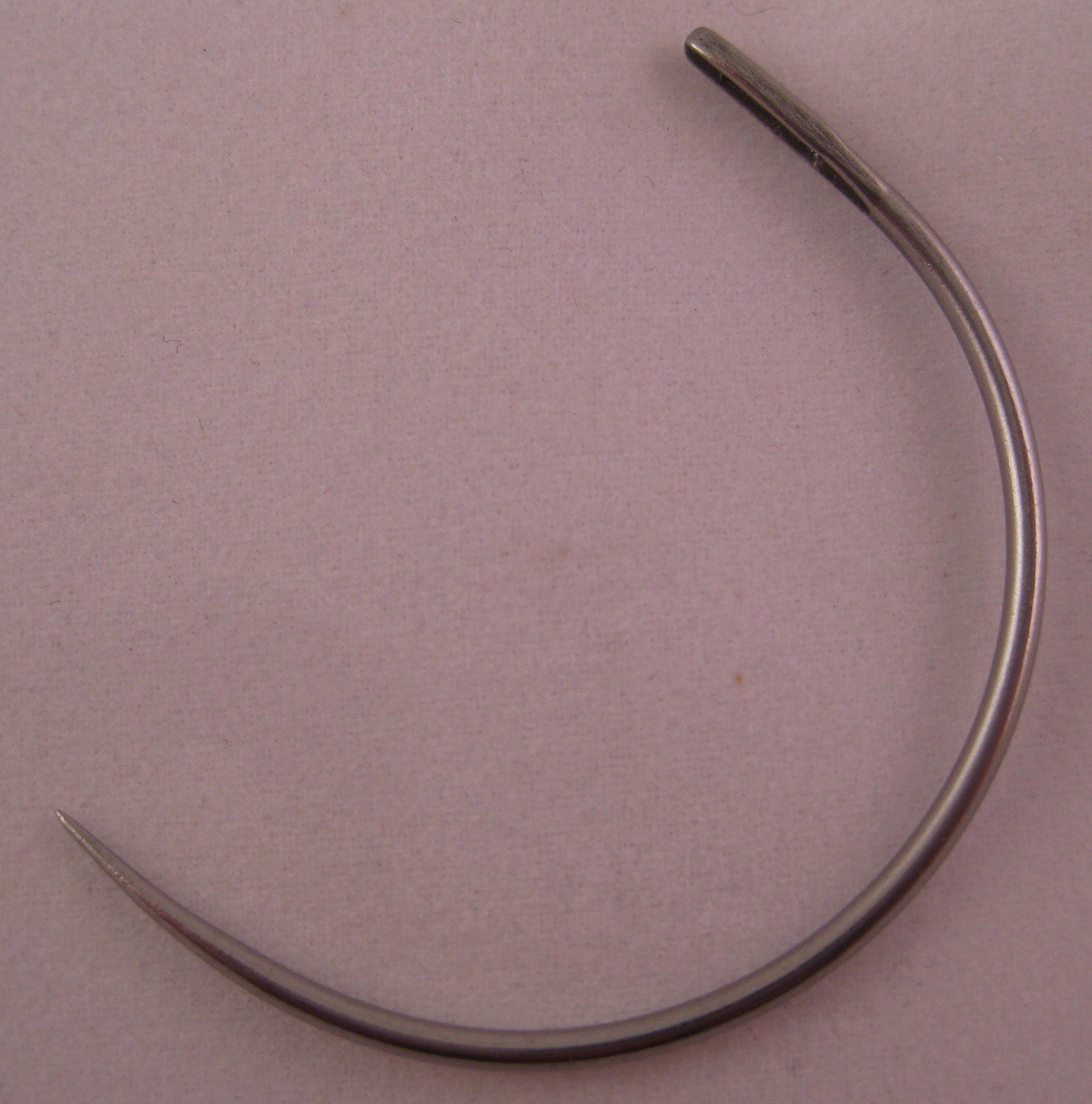 Stock Up On Wholesale curved sewing needle For Various Projects