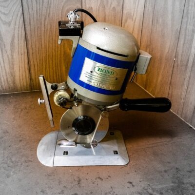 Hvy Duty Carpet Cutter, W/5' Blade